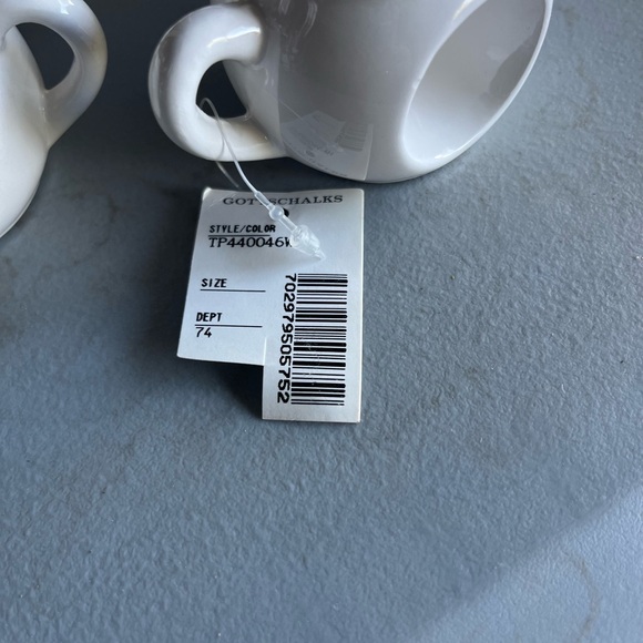 Set of  vintage White Ceramic Teapot Napkin Rings - Picture 5 of 6